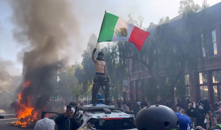 Los Angeles Amid Violent