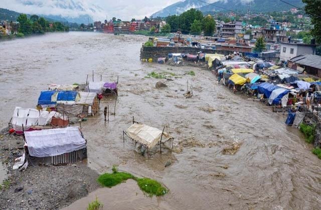 Cloudburst in Kishtwar Tragedy Strikes with 38 Dead