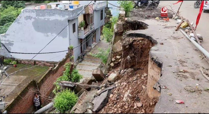 Seven of a Family Killed in Landslide at Mahor Tehsil, Reasi