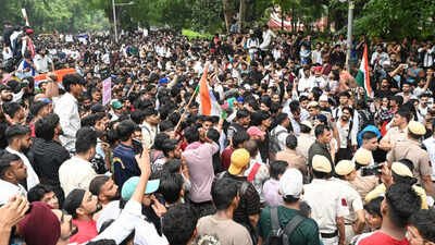 cjp-ended-its-planned-protest-after-authorities-released-detained-supporters